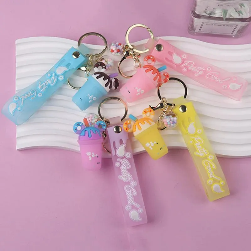 🍦 Sweet & Whimsical Ice Cream Keychain 🎀 - Adorable Accessory for Your Bags! ✨