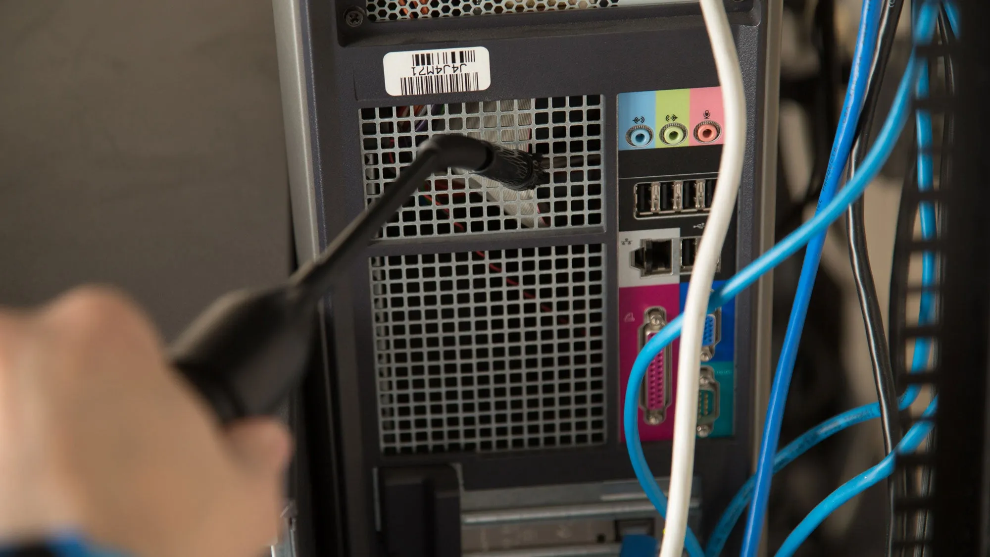 220/240V DataVac® 3 ESD Safe 2-Speed Maintenance System DV3ESD1