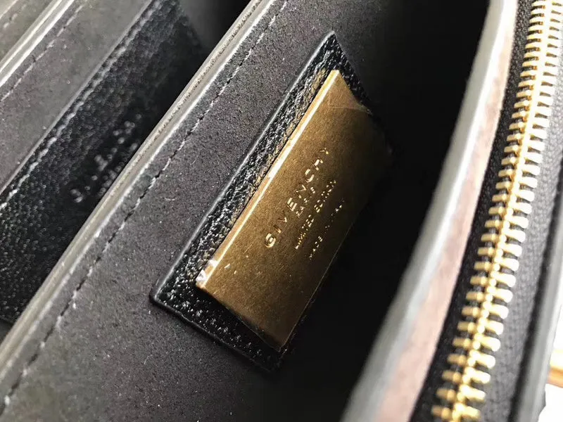 ANAFORA LUXE - GVY Bags - 013