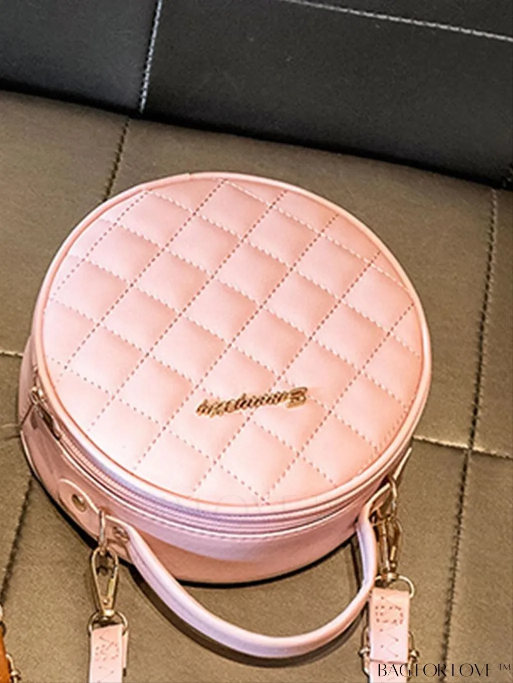 BagForLove - Compact Quilted Circle Bag with Mini Letter Graphics