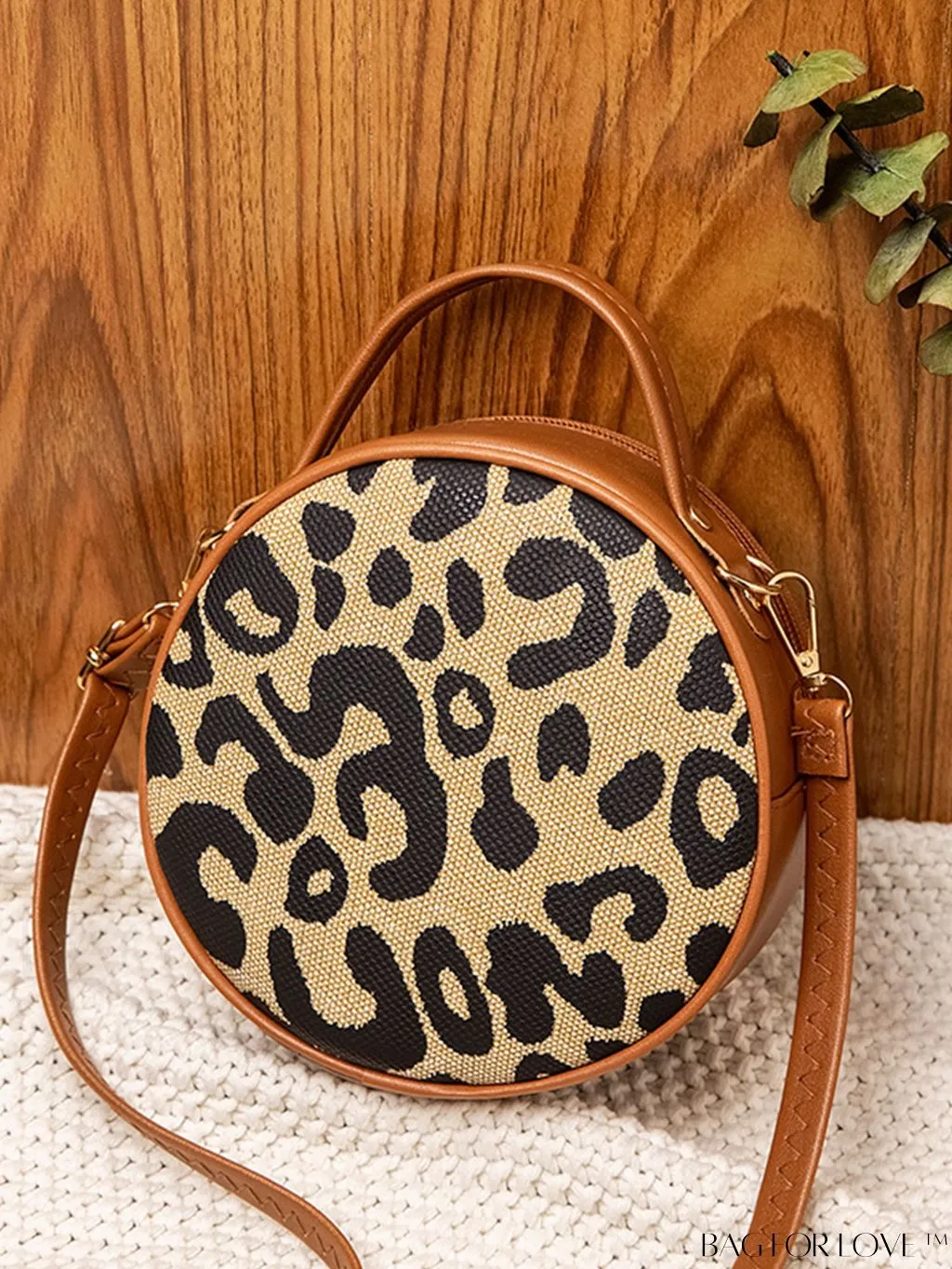 BagForLove - Compact Quilted Circle Bag with Mini Letter Graphics