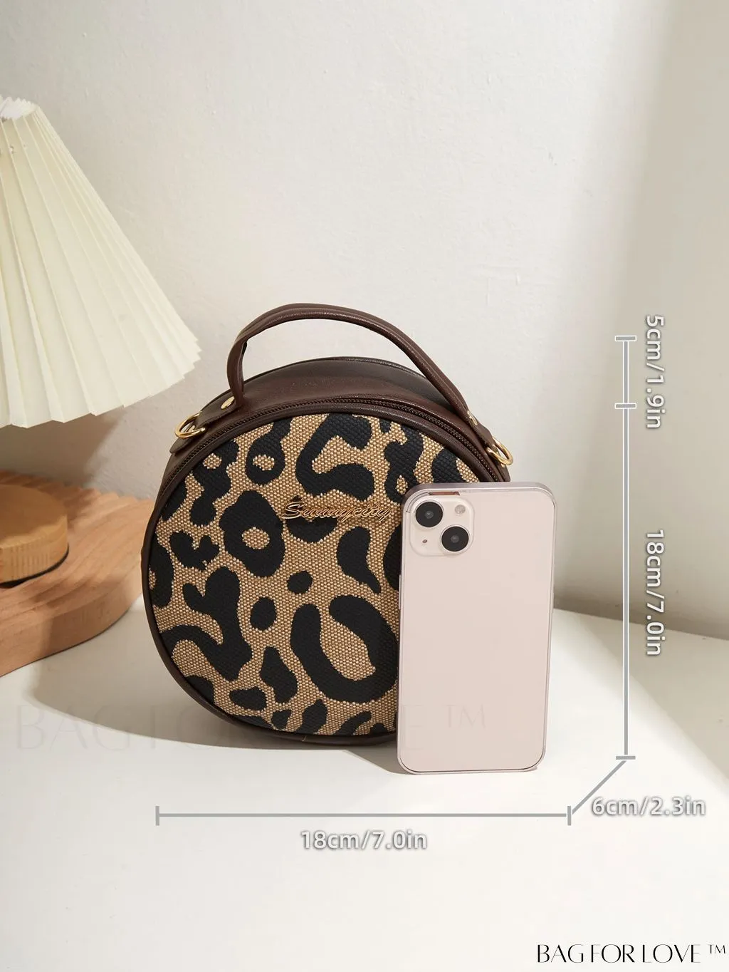 BagForLove - Compact Quilted Circle Bag with Mini Letter Graphics