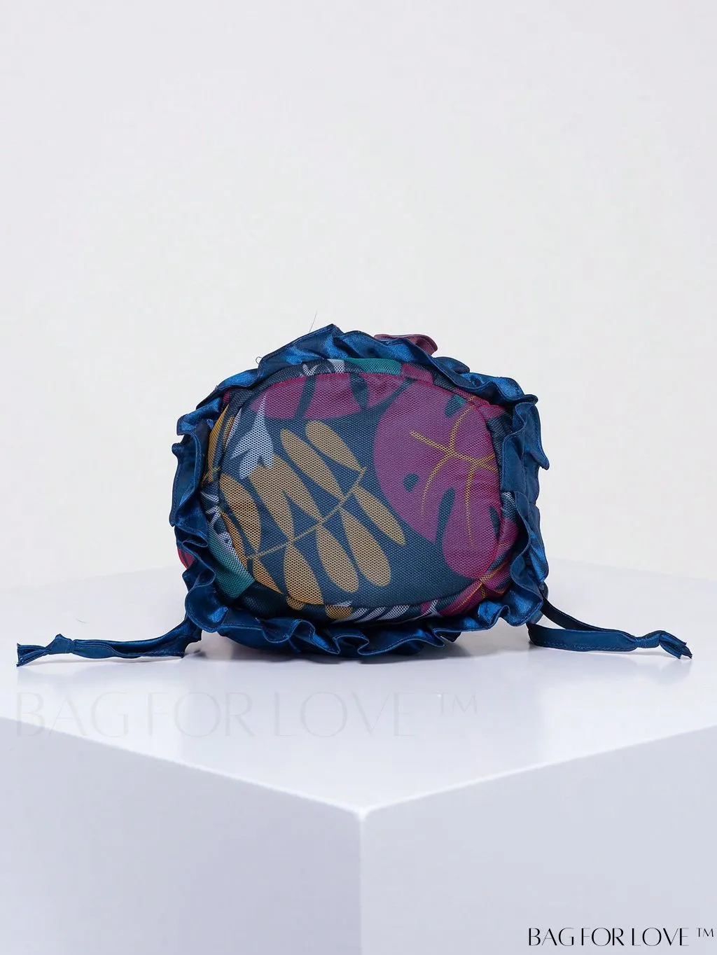 BagForLove - Floral Drawstring Handbag: Trendy, Elegant Evening & Phone Bag with Charming Bucket Design