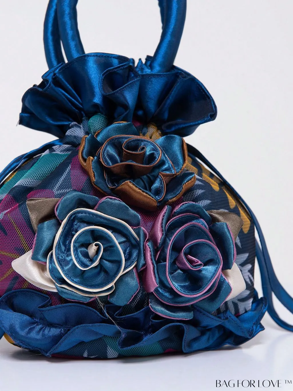 BagForLove - Floral Drawstring Handbag: Trendy, Elegant Evening & Phone Bag with Charming Bucket Design