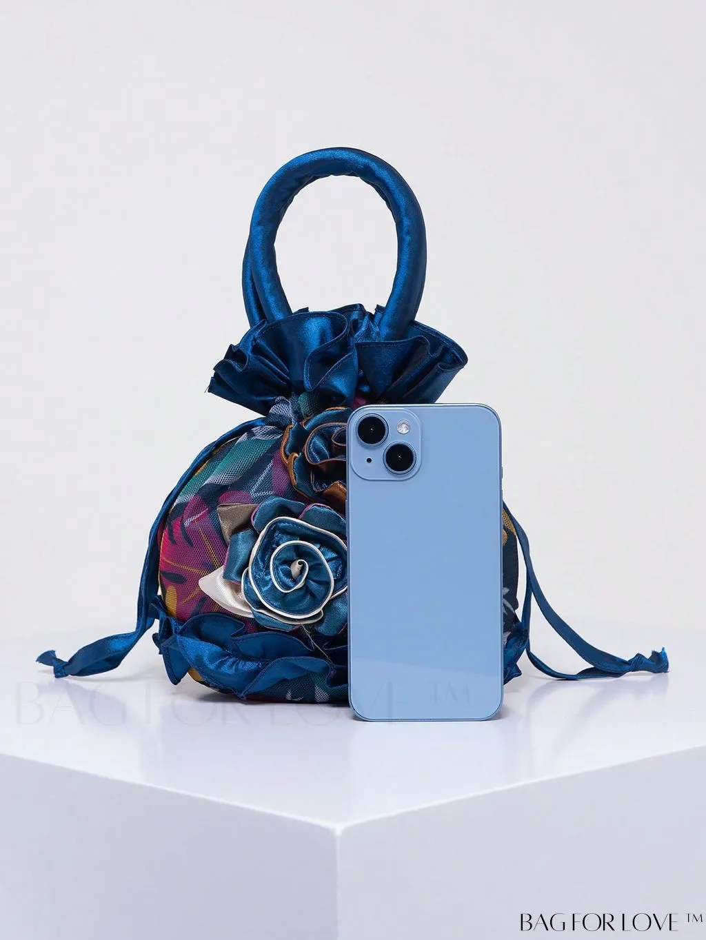 BagForLove - Floral Drawstring Handbag: Trendy, Elegant Evening & Phone Bag with Charming Bucket Design
