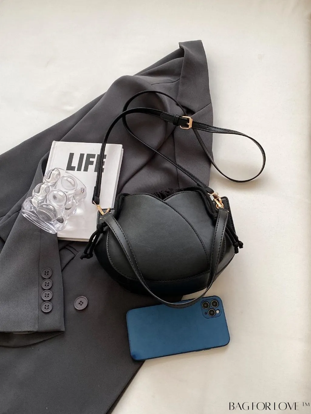 BagForLove - Pink Minimalist PU Drawstring Bucket Bag: Elegant and Functional