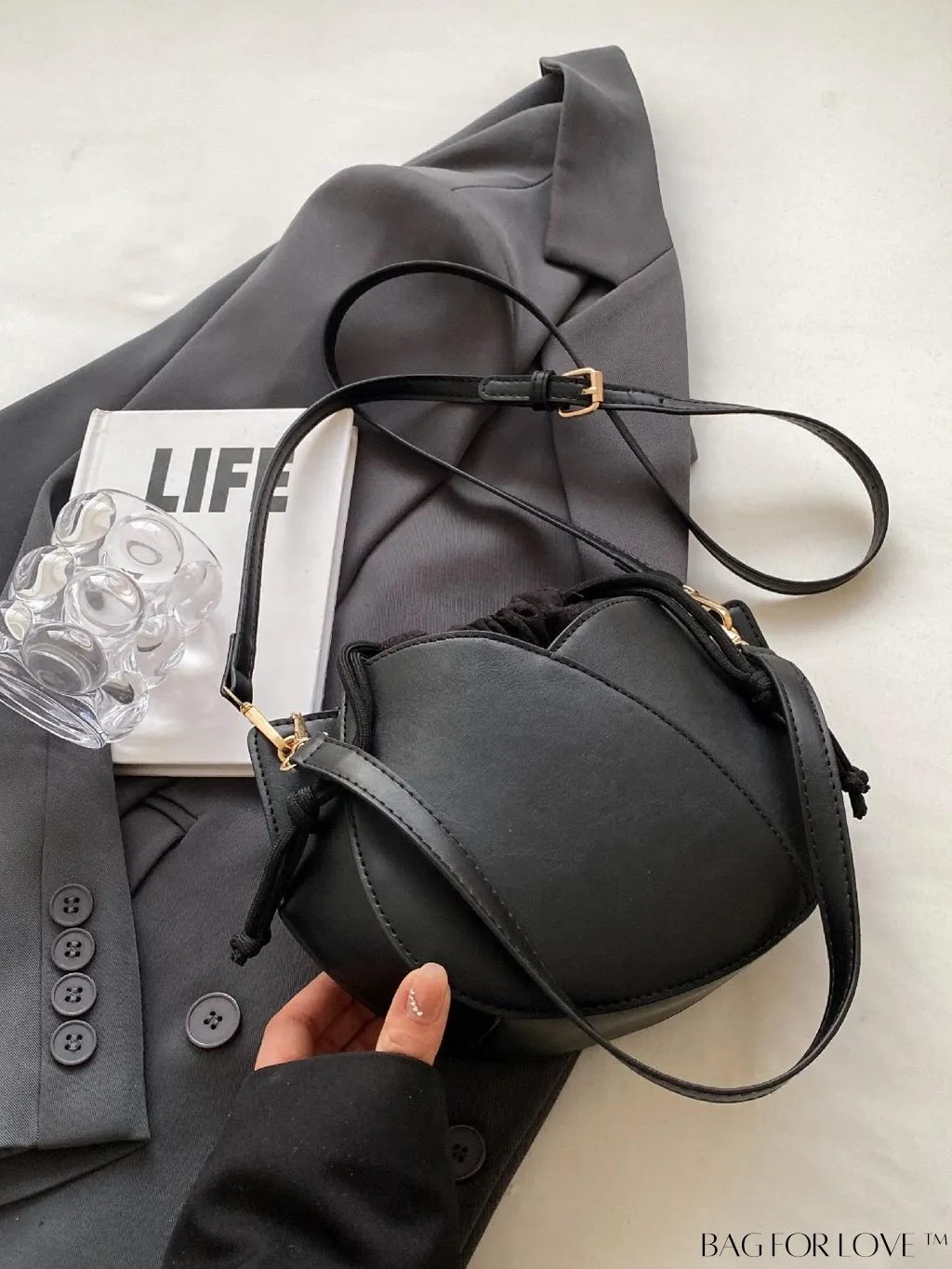 BagForLove - Pink Minimalist PU Drawstring Bucket Bag: Elegant and Functional