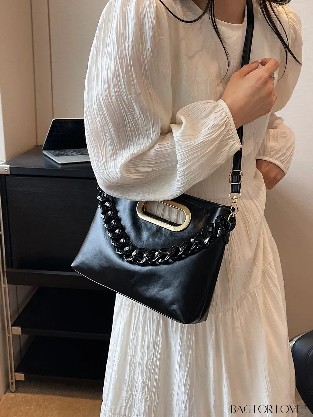 BagForLove - Stylish Chain-Adorned Shoulder Bag
