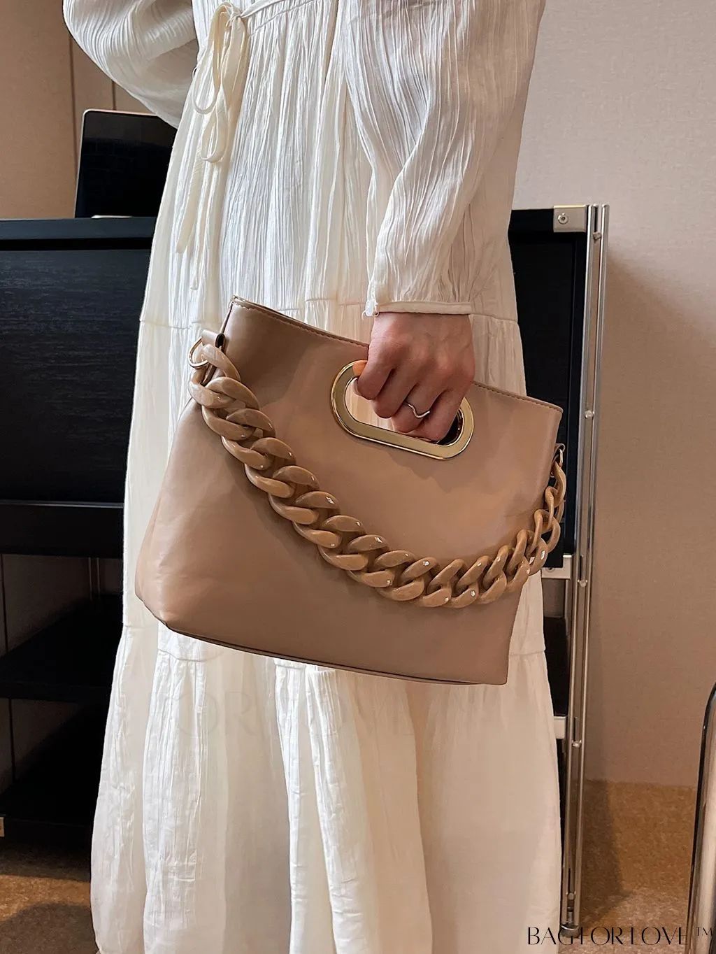 BagForLove - Stylish Chain-Adorned Shoulder Bag