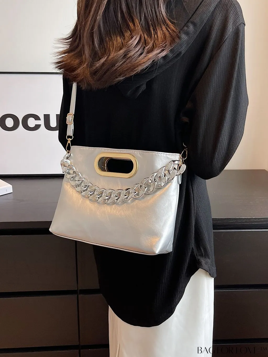 BagForLove - Stylish Chain-Adorned Shoulder Bag