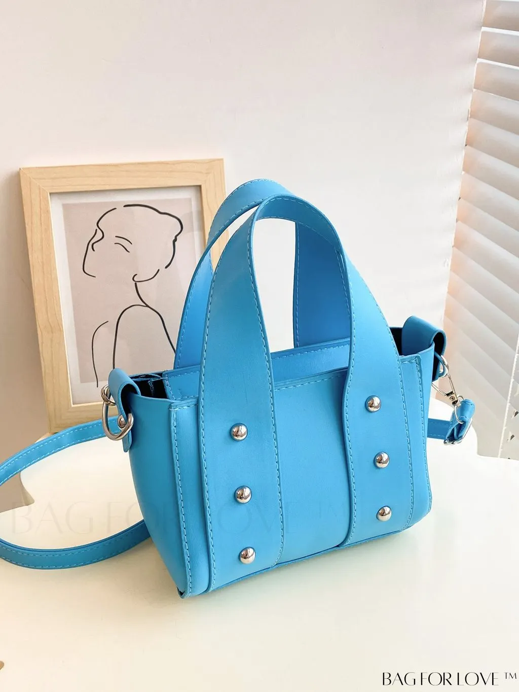 BagForLove - Stylish Rivet-Decorated PU Bucket Bag: Minimalist Design, Zipper Closure, Perfect Summer Daily Handbag