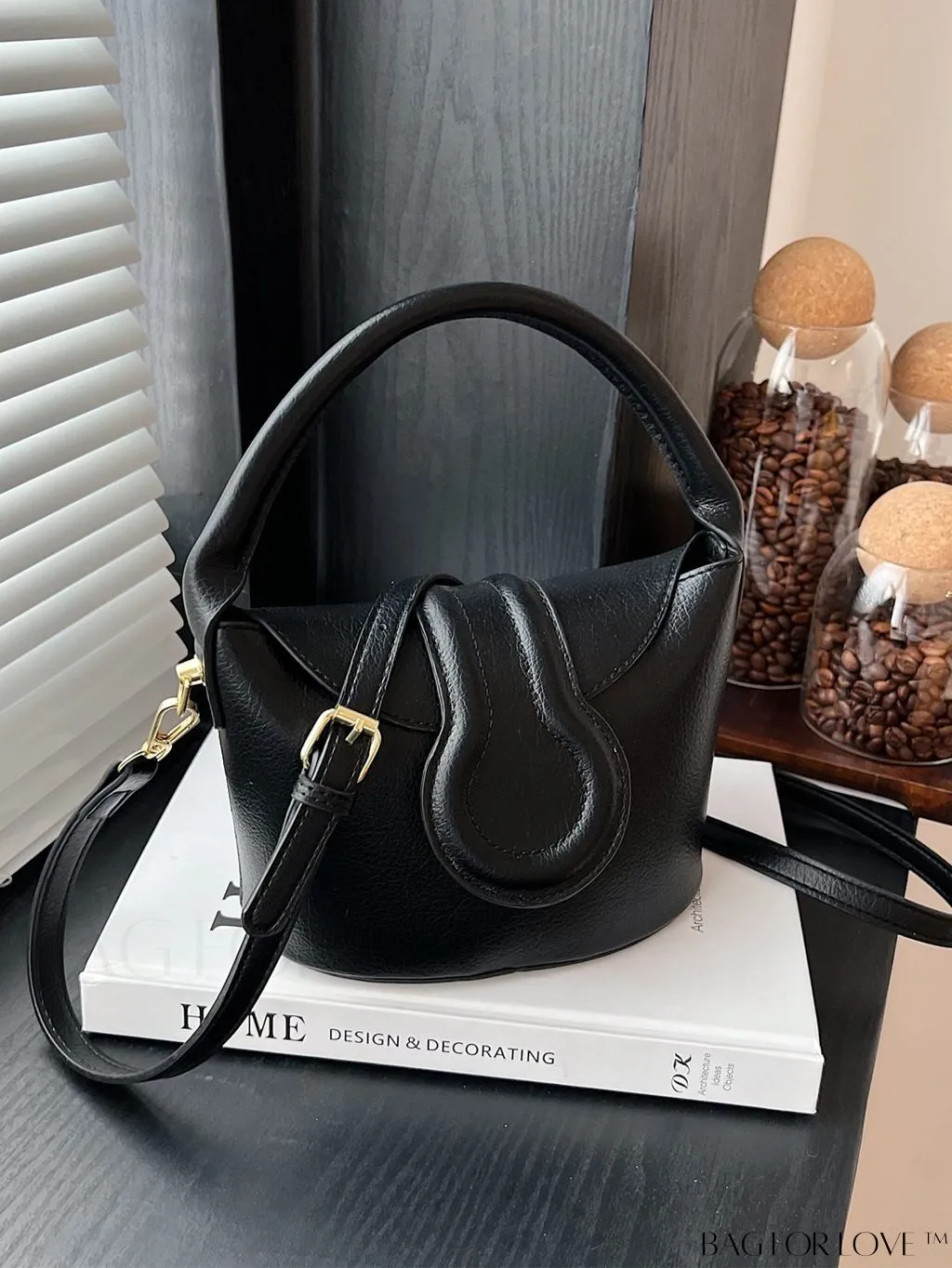 BagForLove - Stylish Shoulder Handbag with Adjustable Strap