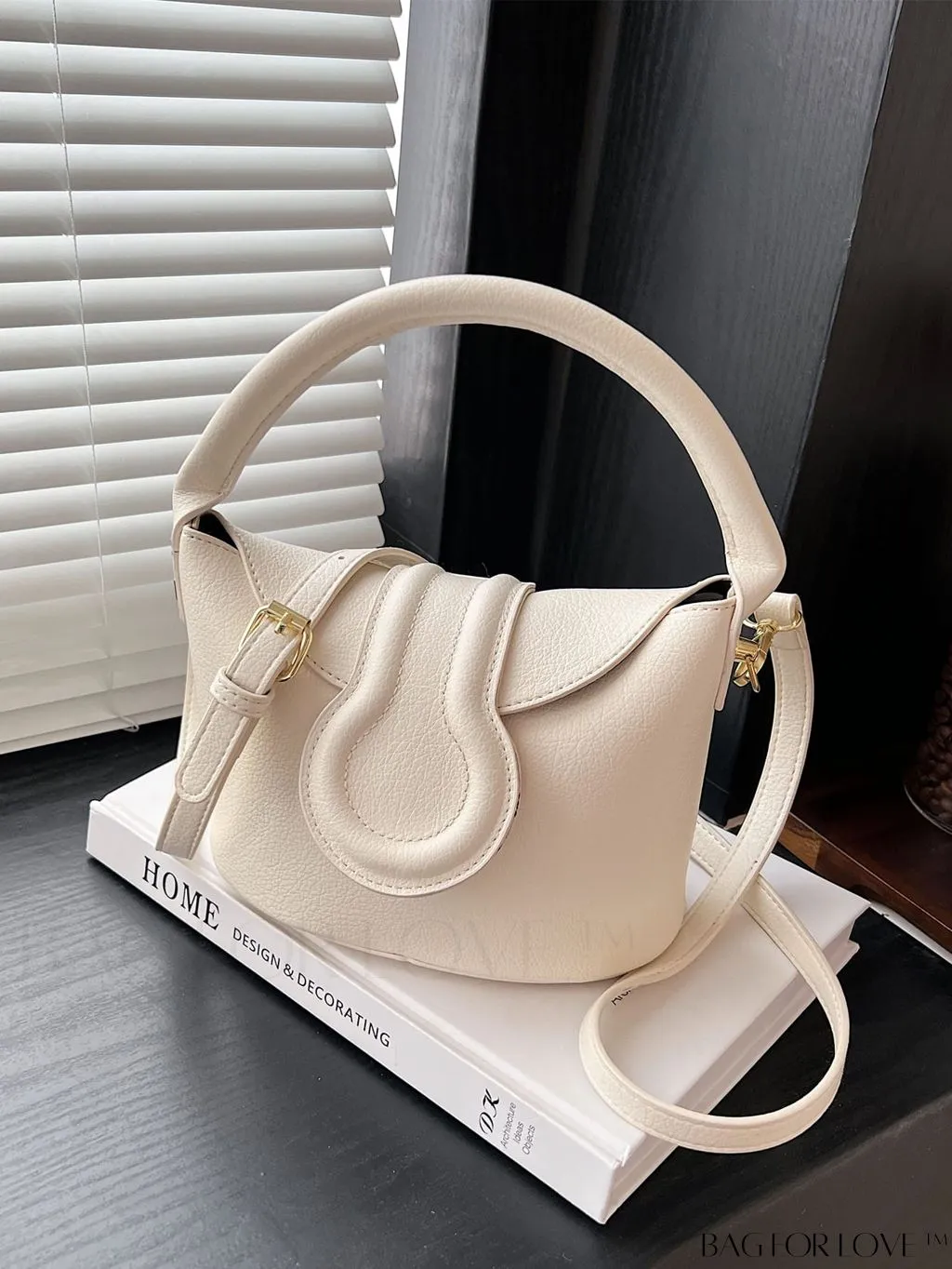 BagForLove - Stylish Shoulder Handbag with Adjustable Strap