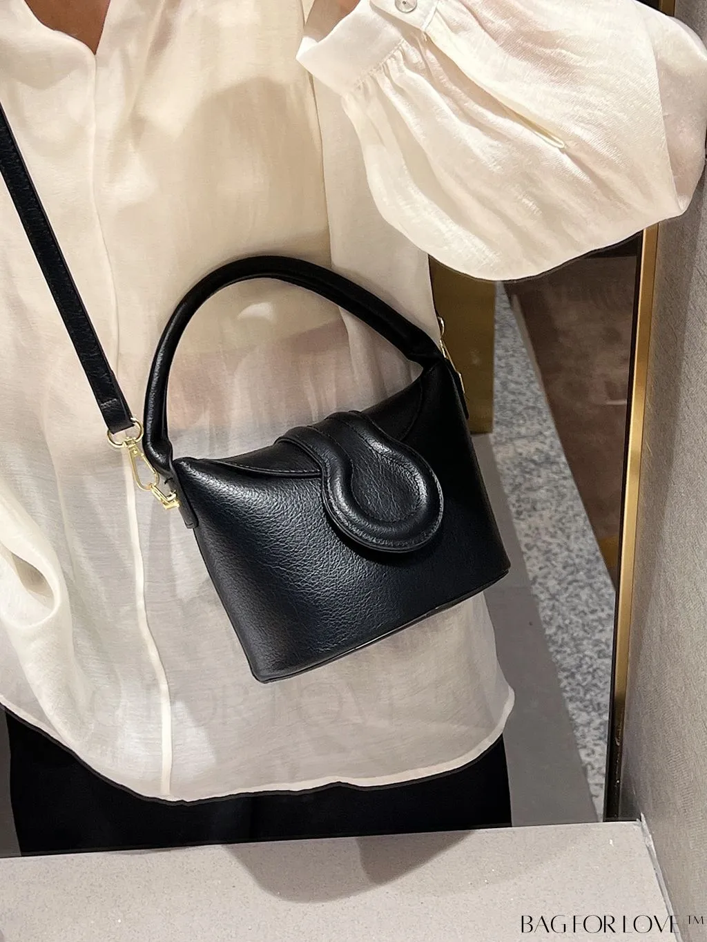 BagForLove - Stylish Shoulder Handbag with Adjustable Strap