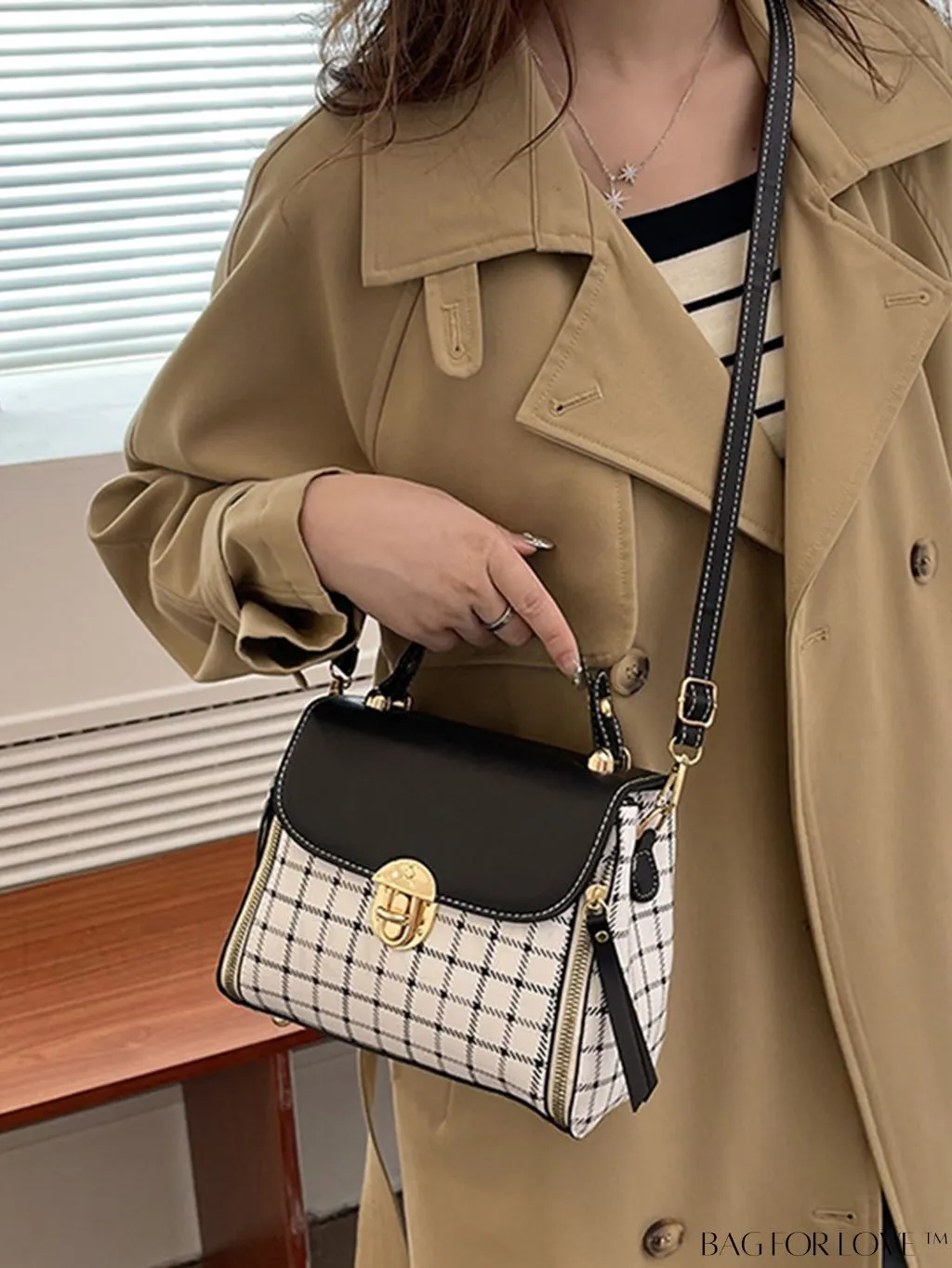 BagForLove - Versatile Plaid Crossbody Bag: Womens Timeless Bucket Bag for Work
