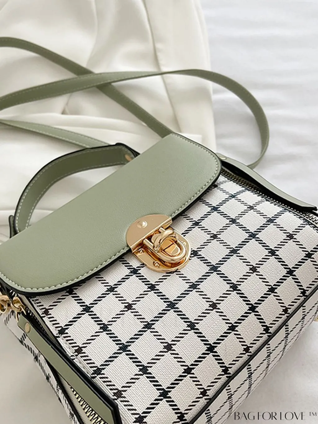 BagForLove - Versatile Plaid Crossbody Bag: Womens Timeless Bucket Bag for Work