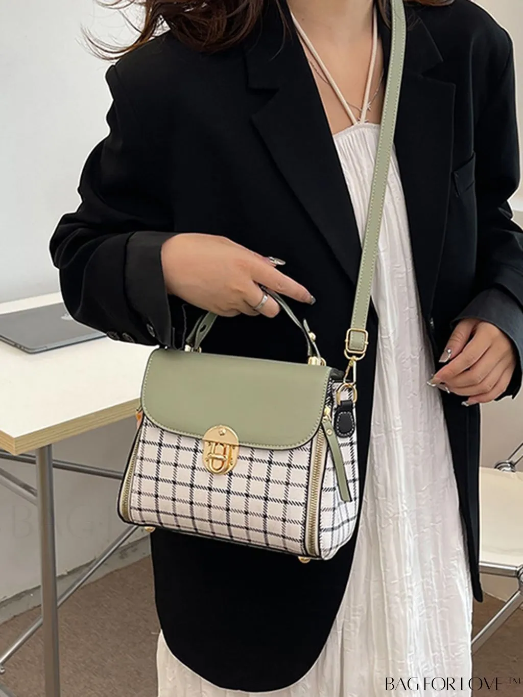 BagForLove - Versatile Plaid Crossbody Bag: Womens Timeless Bucket Bag for Work