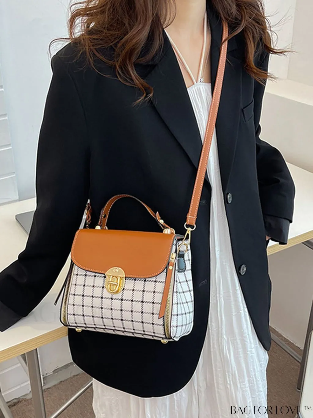 BagForLove - Versatile Plaid Crossbody Bag: Womens Timeless Bucket Bag for Work