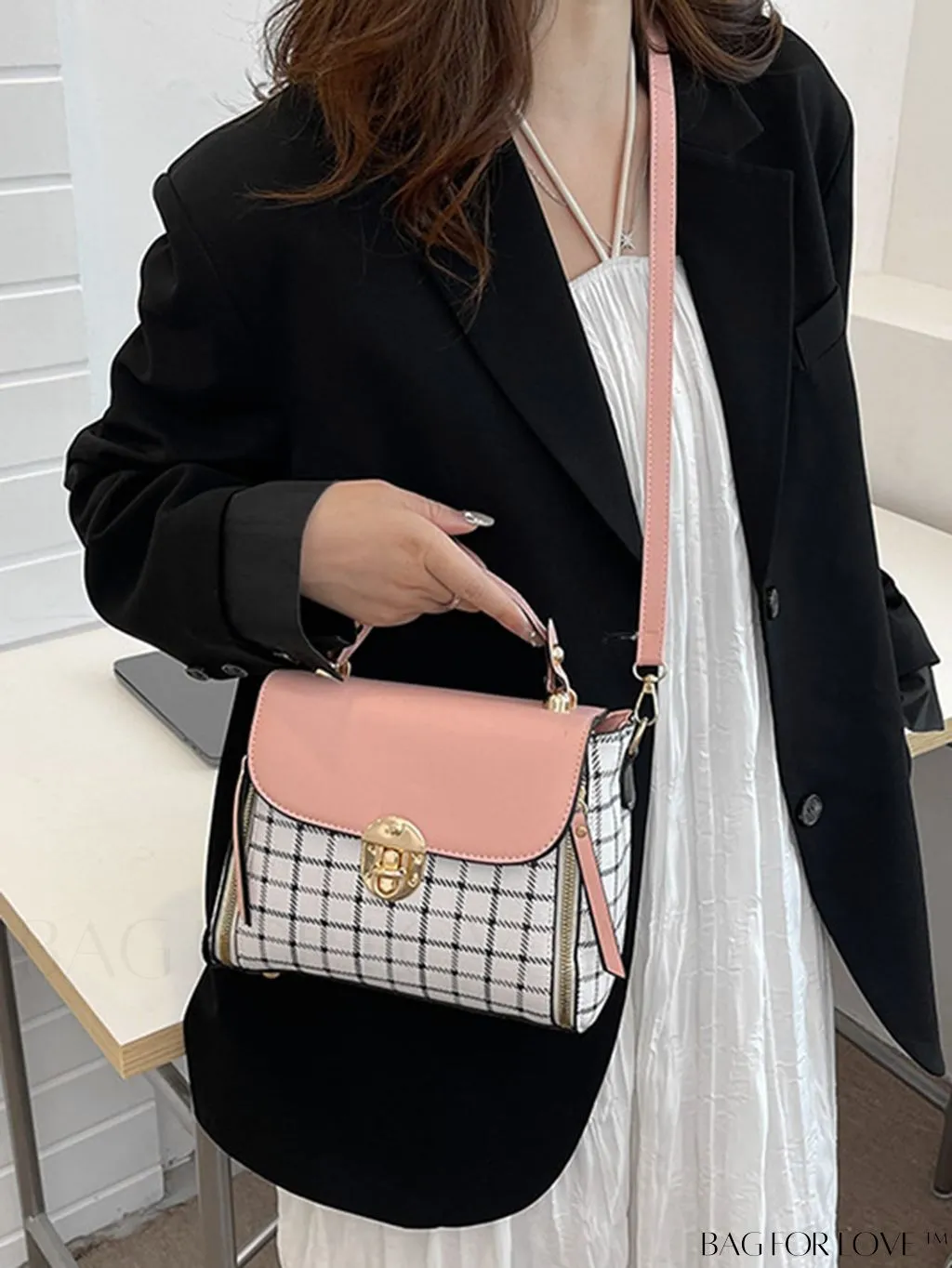 BagForLove - Versatile Plaid Crossbody Bag: Womens Timeless Bucket Bag for Work