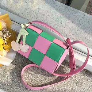 Color Block Knit Crossbody Bag