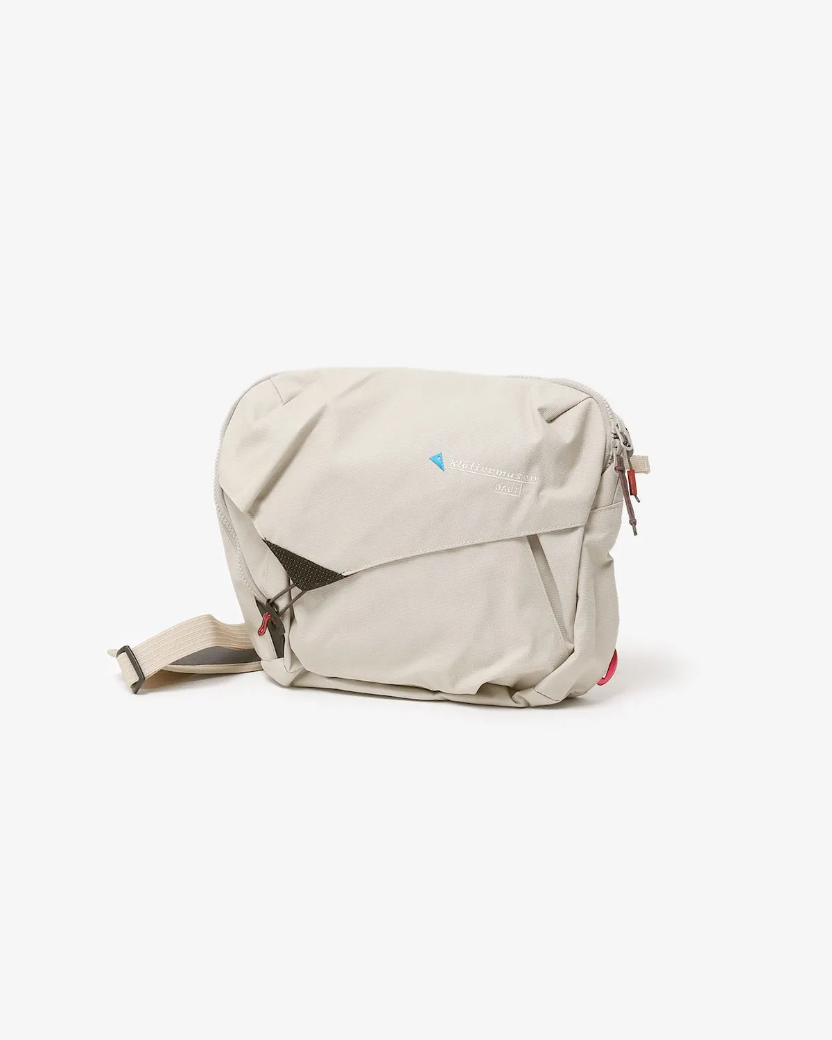 GAUT MESSENGER BAG