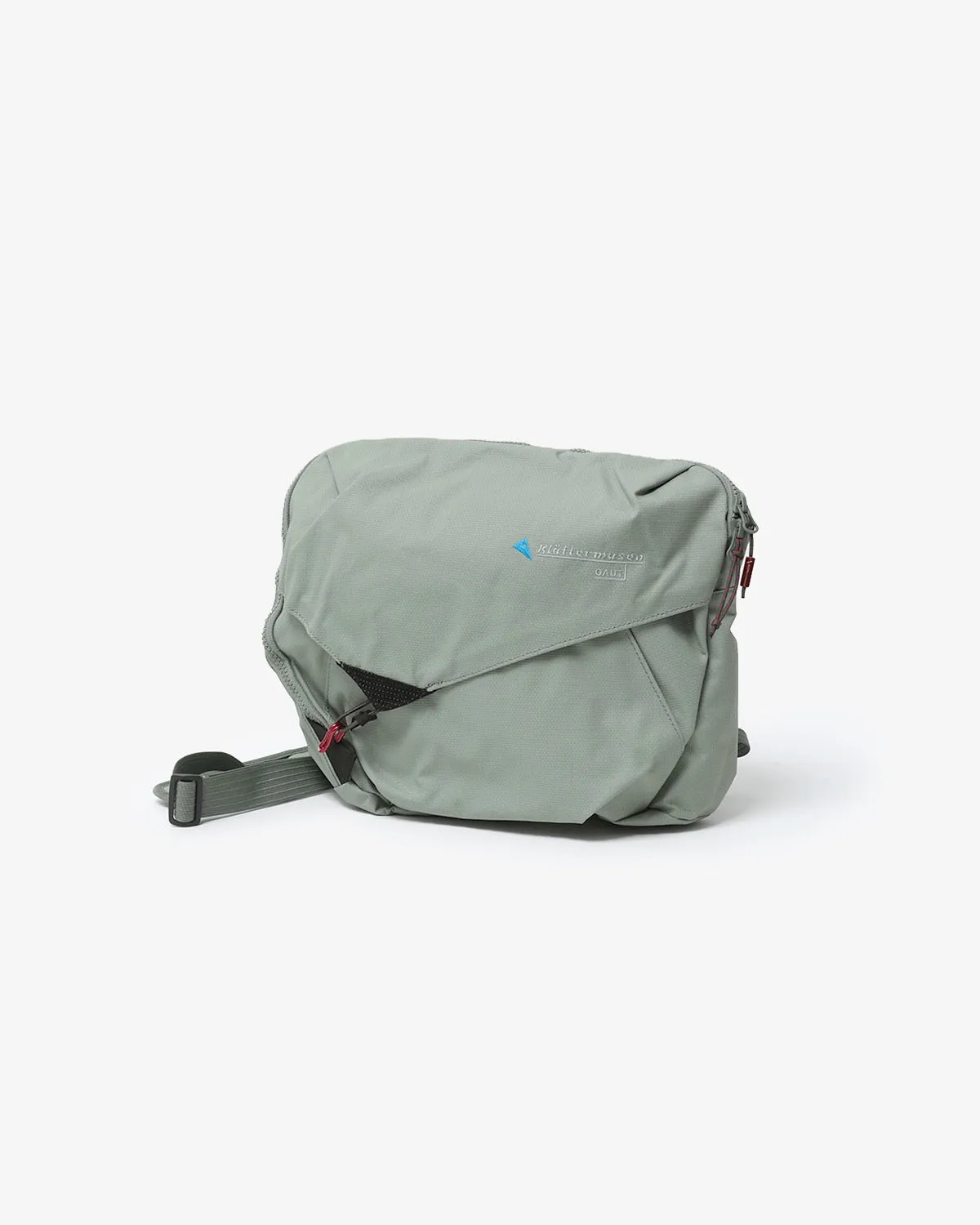GAUT MESSENGER BAG