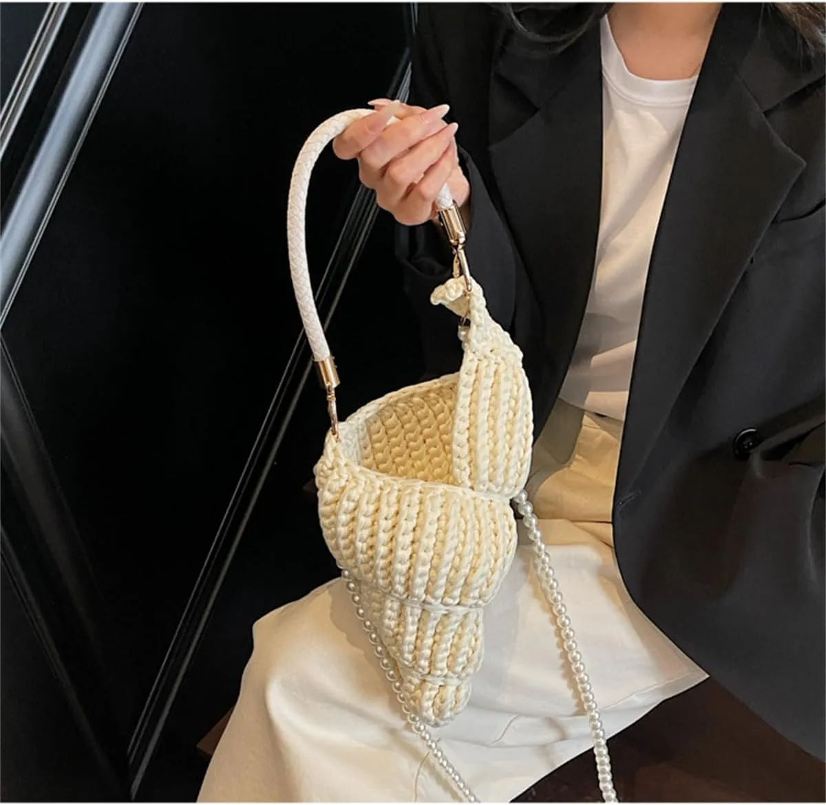 Handwoven Fashion Seashell Bag,Womens Stylish & Unique Boho Clutch with Pearl Strap,Crochet Leather Handle Beach Bag
