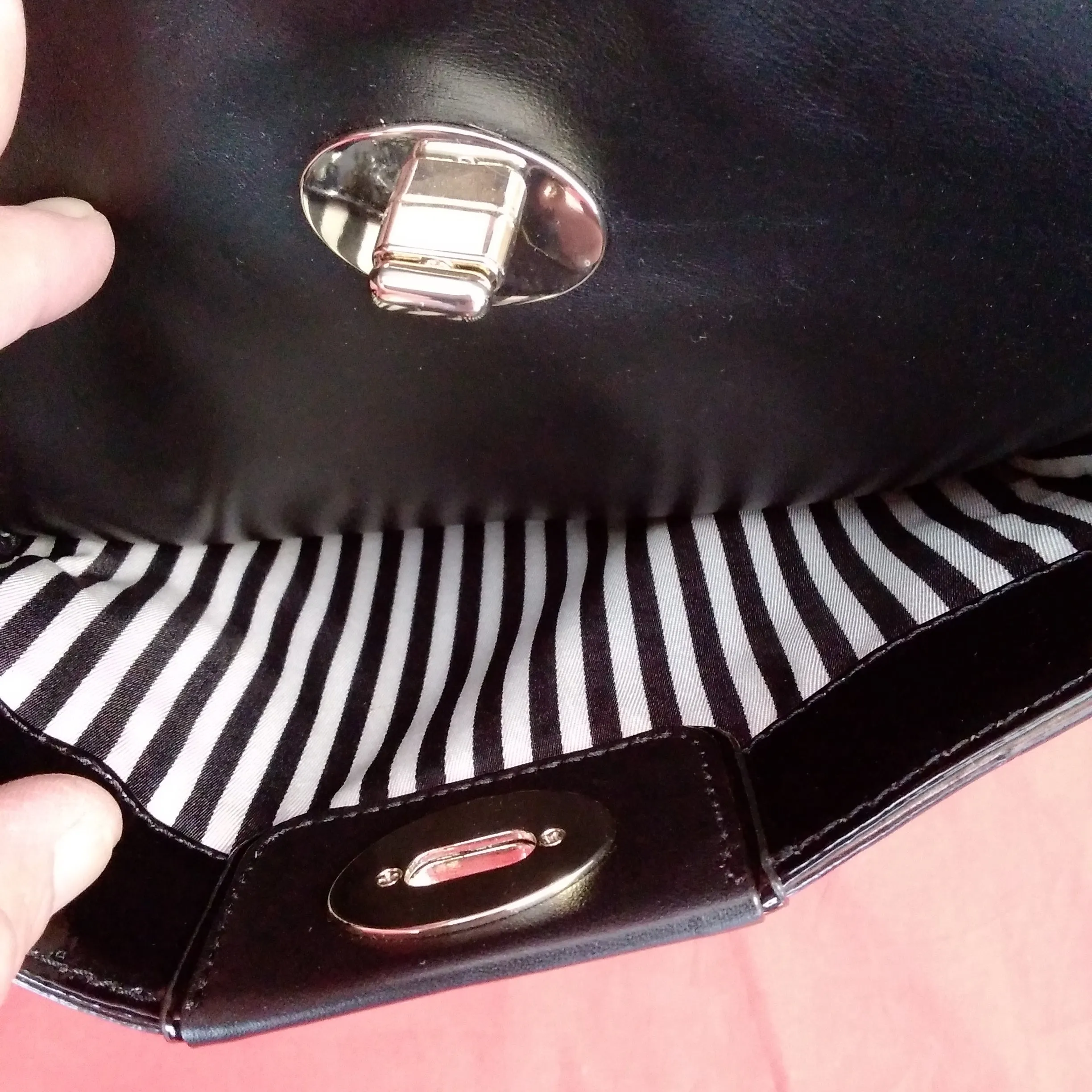 Kate Spade - Black Leather "HAMPTON ROAD" Melody Turn Lock Satchel Tote