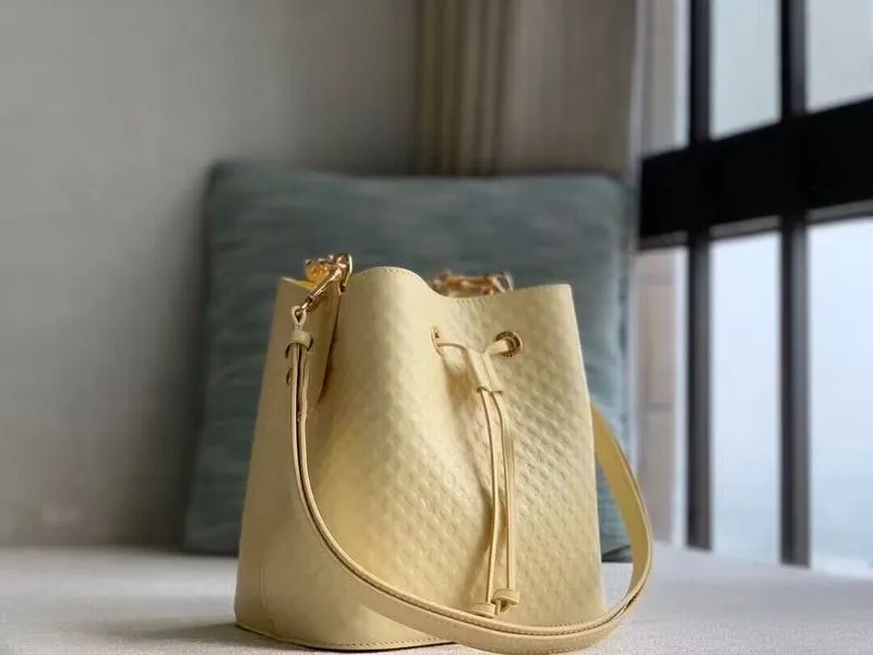 LOV - Fashionupstore - 472