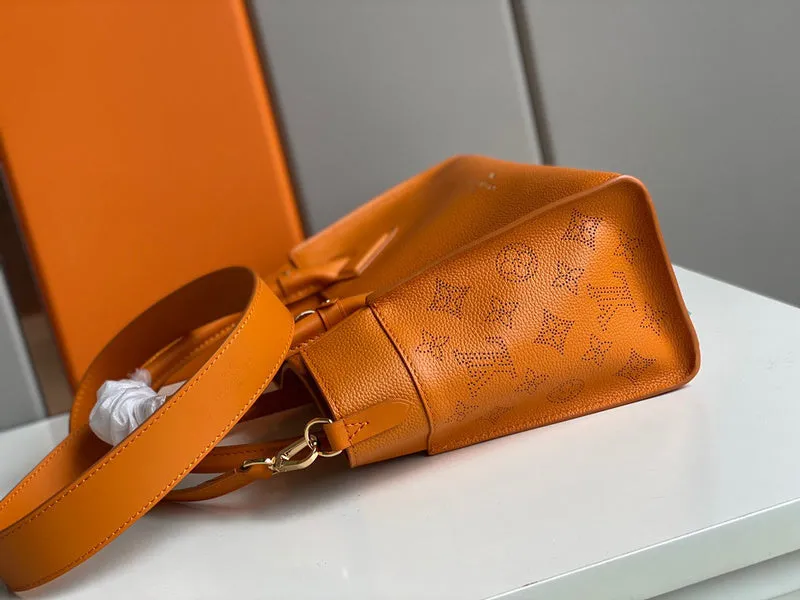 LOV2 Bags - Fashion Bags  1041