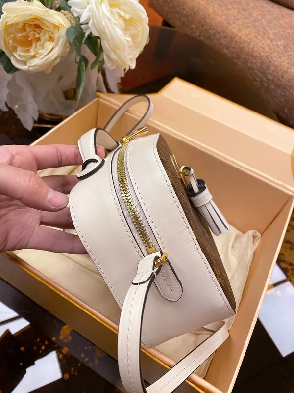 LOV2 Bags - Fashion Bags  1055