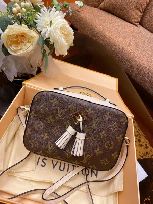 LOV2 Bags - Fashion Bags  1055