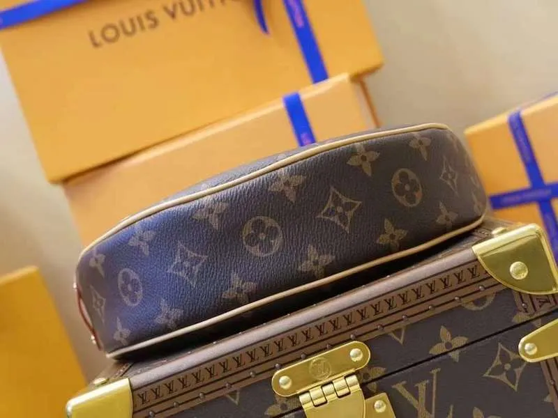 LOV2 Bags - Fashion Bags  1112