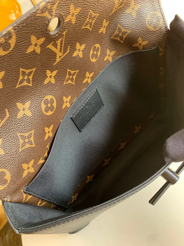 LOV2 Bags - Fashion Bags  1213