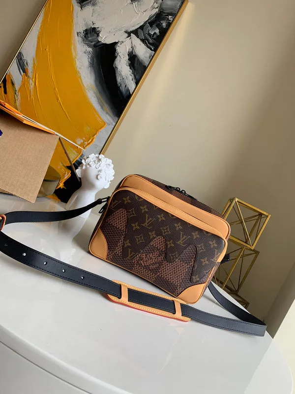 LOV2 Bags - Fashion Bags  1230