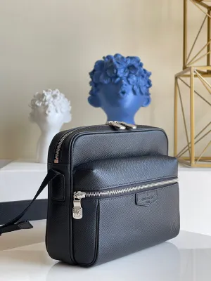 LOV2 Bags - Fashion Bags  1243