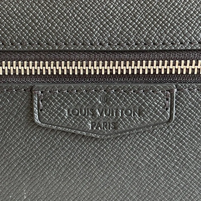LOV2 Bags - Fashion Bags  1243