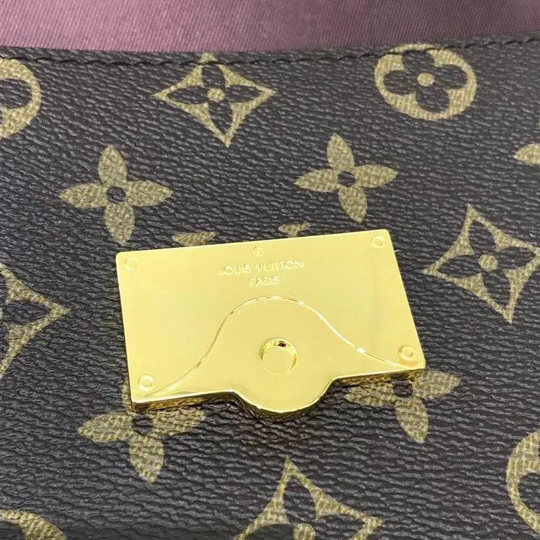 LOV2 Bags - Fashion Bags  1255