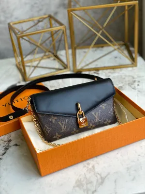 LOV2 Bags - Fashion Bags  1415