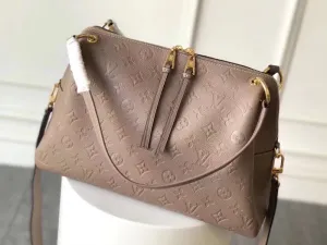 LOV2 Bags - Fashion Bags  1461