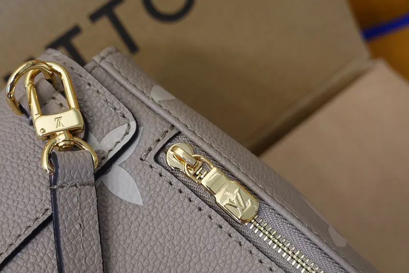 LOV2 Bags - Fashion Bags  1562