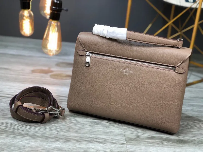 LOV2 Bags - Fashion Bags  1643