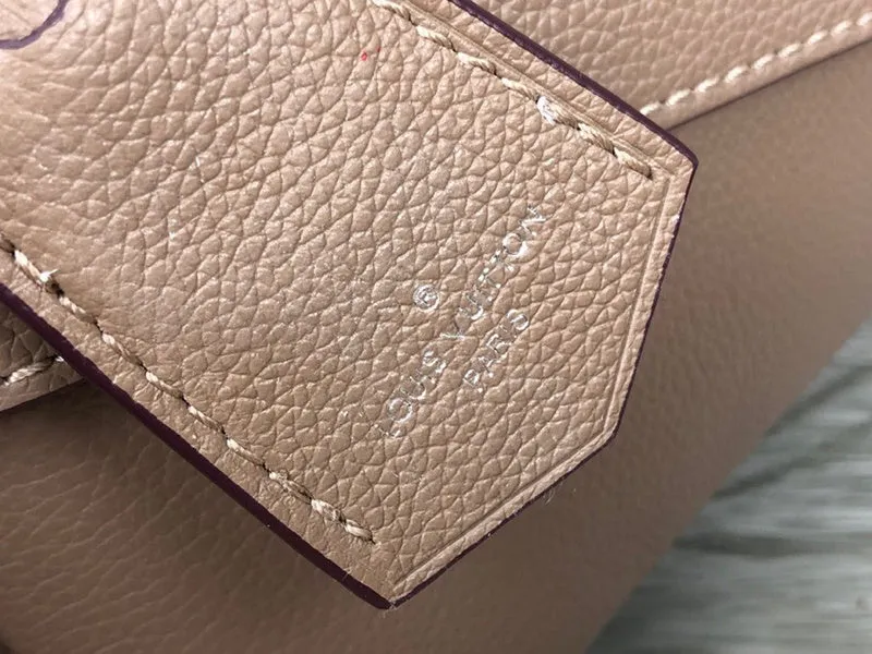 LOV2 Bags - Fashion Bags  1643