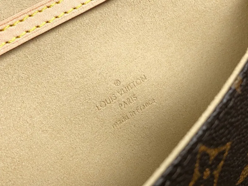 LOV2 Bags - Fashion Bags  1910