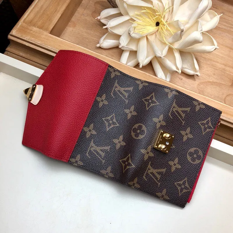 LOV2 Bags - Fashion Bags  2035