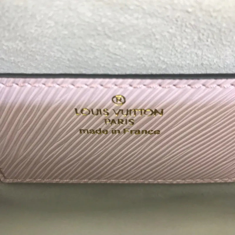 LOV2 Bags - Fashion Bags  2046