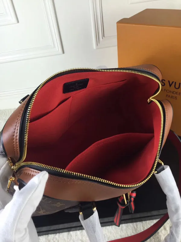 LOV2 Bags - Fashion Bags  2081