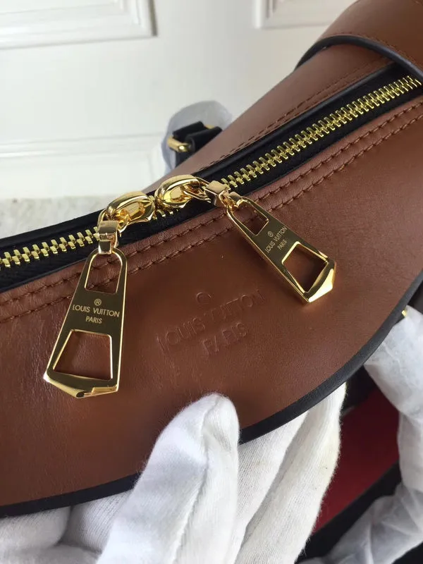 LOV2 Bags - Fashion Bags  2081
