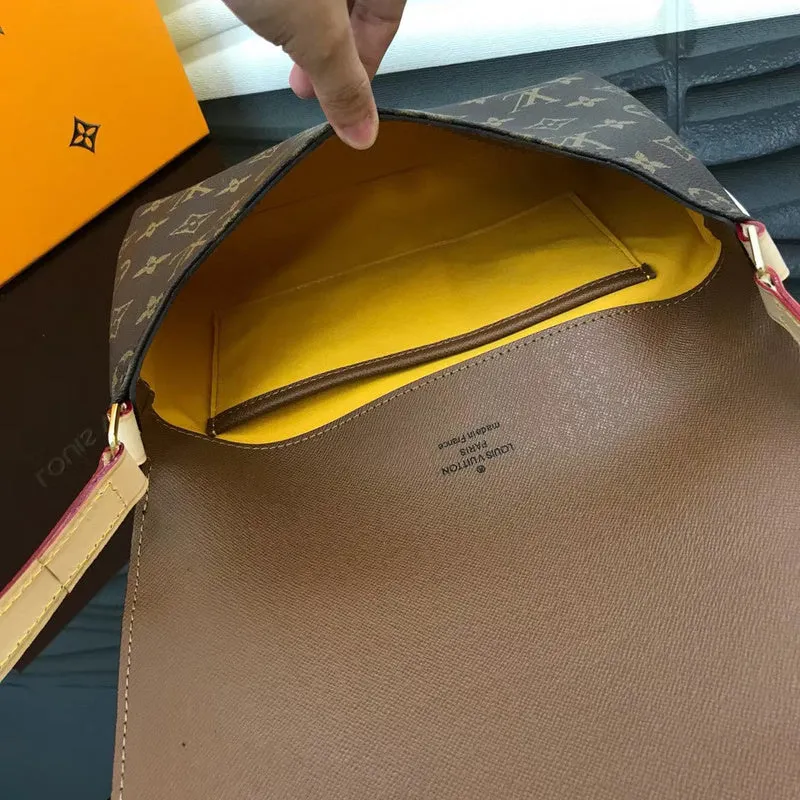 LOV2 Bags - Fashion Bags  2512
