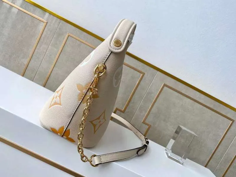 LOV2 Bags - Fashion Bags  2527